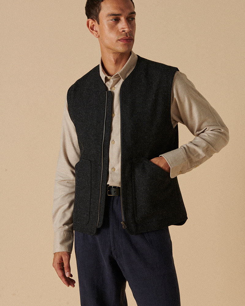 Heavy Wool Gilet Charcoal Herringbone