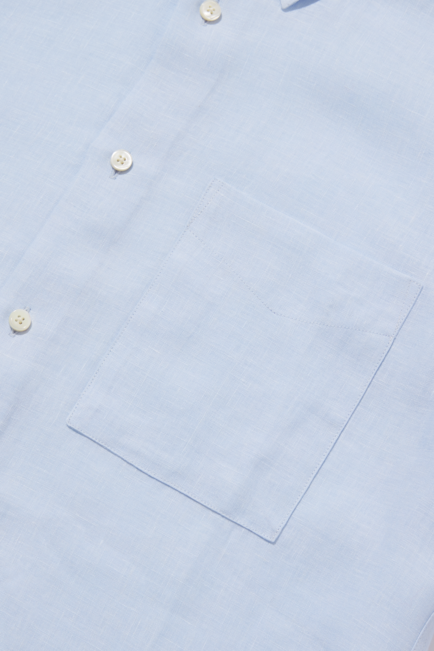 Linen Holiday Signature Shirt Sky