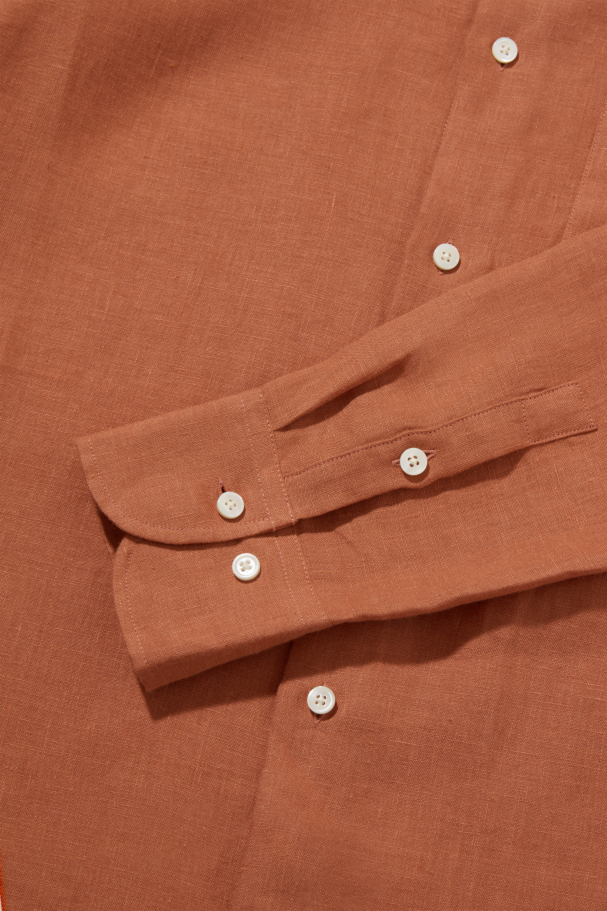 Linen Holiday Signature Shirt Clay